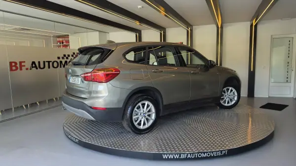 BMW X1 2016 - 22500 EUR, 76896 km - AUTO.MOTO.pt - 76896km - foto 20 de 61