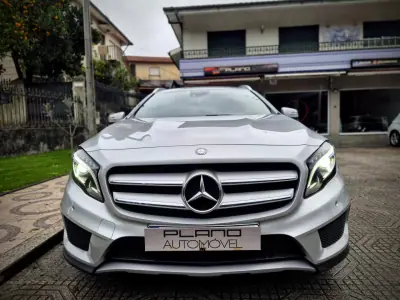 Mercedes-Benz GLA 200 2014 - 20000 EUR, 221000 km - AUTO.MOTO.pt - 221000km - foto 2 de 22