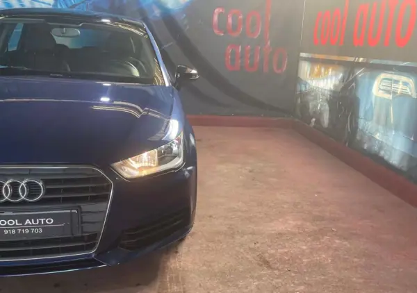 Audi A1 Sportback 2018 - 15750 EUR, 80000 km - AUTO.MOTO.pt - 80000km - foto 11 de 48