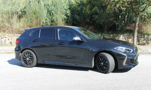 BMW 135 2020 - 39000 EUR, 75000 km - AUTO.MOTO.pt - 75000km - foto 6 de 37