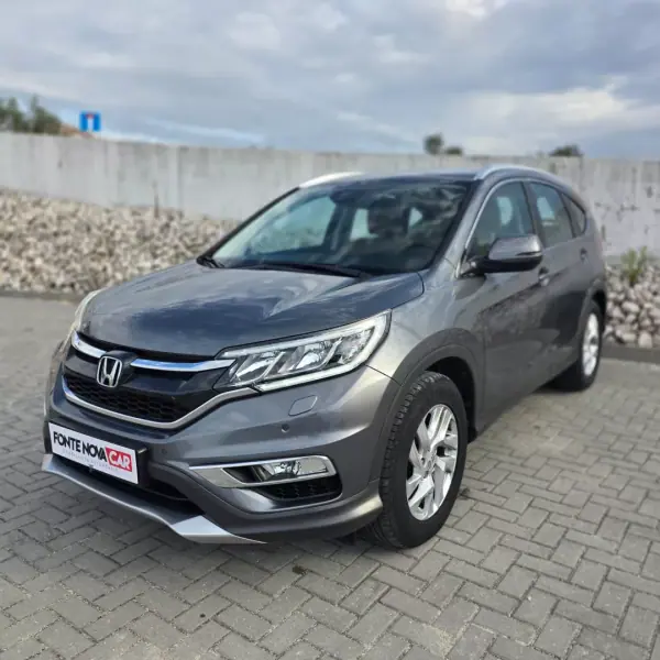 Honda CR-V 1.6 i-DTEC Elegance C.Navi 2015 Diesel — 158 943 km · Braganca Honda CR-V 1.6 i-DTEC Elegance C.Navi 2015 Diesel