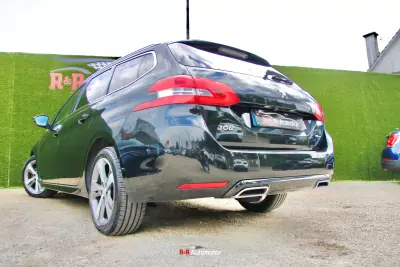 Peugeot 308 SW 2016 - 11800 EUR, 201000 km - AUTO.MOTO.pt - 201000km - foto 9 de 36