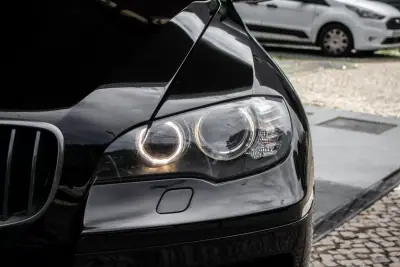 BMW X6 ActiveHybrid 2010 - 23990 EUR, 173745 km - AUTO.MOTO.pt - 173745km - foto 8 de 40