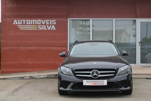 Mercedes-Benz C 200 2020 - 22990 EUR, 173000 km - AUTO.MOTO.pt - 173000km - foto 5 de 33