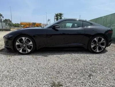 Jaguar F-Type 2023 - 70000 EUR, 21800 km - AUTO.MOTO.pt - 21800km - foto 5 de 37