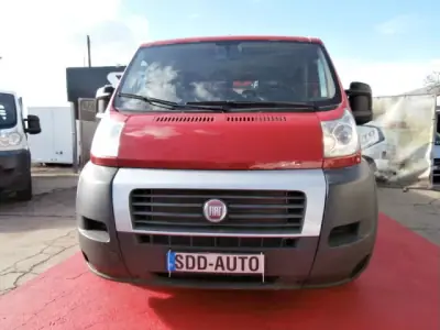 Fiat 2014 - 17000 EUR, 238159 km - AUTO.MOTO.pt - 238159km - foto 2 de 24