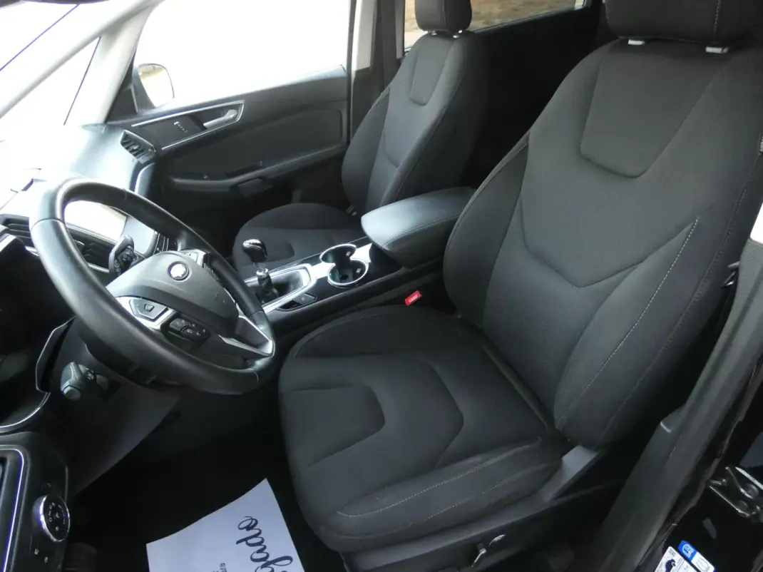 Ford S-Max 2016 - 18750 EUR, 199000 km - AUTO.MOTO.pt - 199000km - foto 13 de 25