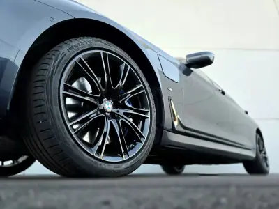 BMW 740 2017 - 35900 EUR, 125000 km - AUTO.MOTO.pt - 125000km - foto 4 de 54
