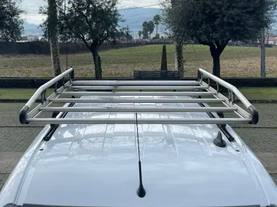 Ford Transit Connect 2021 - 15450 EUR, 114000 km - AUTO.MOTO.pt - 114000km - foto 18 de 26