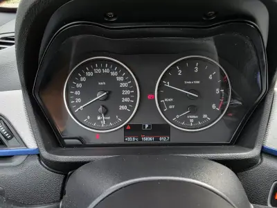BMW X1 2018 - 25990 EUR, 158000 km - AUTO.MOTO.pt - 158000km - foto 21 de 49