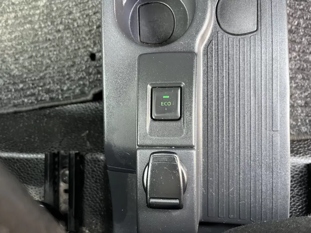 Renault Kangoo 1.5 DCi Maxi 2021 - 13250 EUR, 125000 km - AUTO.MOTO.pt - 125000km - foto 25 de 39