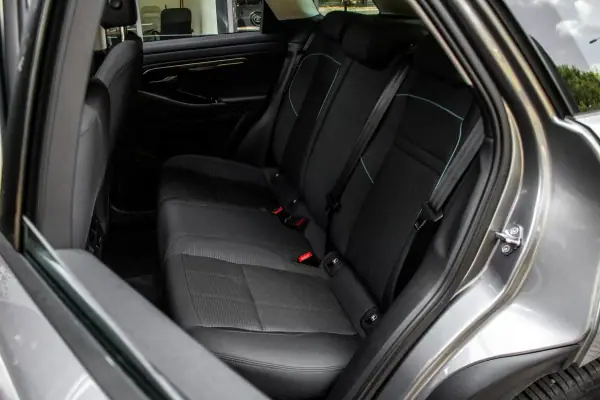 Land Rover Range Rover Evoque 2020 - 32990 EUR, 84922 km - AUTO.MOTO.pt - 84922km - foto 32 de 56