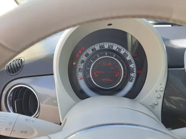Fiat 500 2021 - 10950 EUR, 99468 km - AUTO.MOTO.pt - 99468km - foto 10 de 12