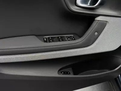 Polestar 2 2023 - 29900 EUR, 38000 km - AUTO.MOTO.pt - 38000km - foto 14 de 15