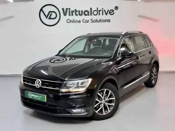 Volkswagen Tiguan 2017 - 17750 EUR, 120000 km - AUTO.MOTO.pt - 120000km - foto 19 de 50