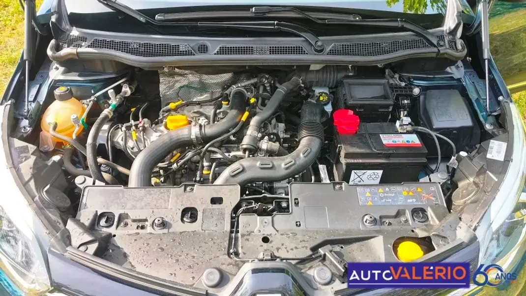 Renault Captur 2019 - 13950 EUR, 61525 km - AUTO.MOTO.pt - 61525km - foto 30 de 30