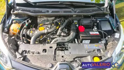 Renault Captur 2019 - 13950 EUR, 61525 km - AUTO.MOTO.pt - 61525km - foto 30 de 30