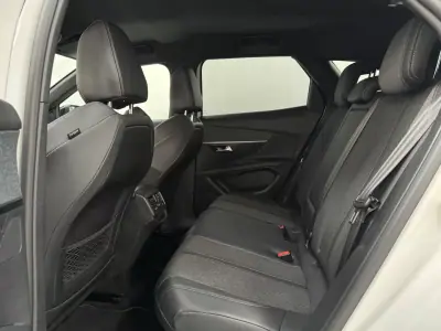 Peugeot 3008 2019 - 18990 EUR, 67000 km - AUTO.MOTO.pt - 67000km - foto 21 de 22