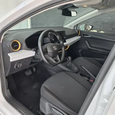 SEAT Ibiza 2024 - 17450 EUR, 60126 km - AUTO.MOTO.pt - 60126km - foto 18 de 29