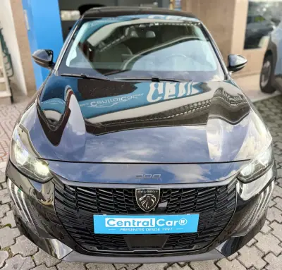 Peugeot 208 2025 - 15950 EUR, 45000 km - foto 4 de 25