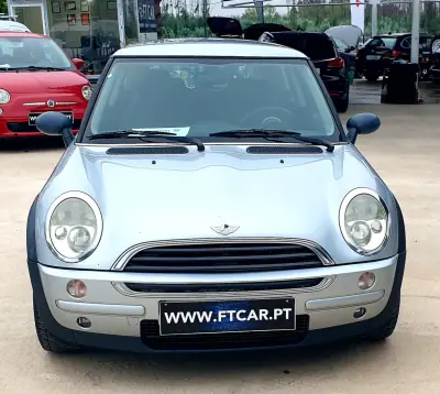 MINI One 2004 - 7990 EUR, 179700 km - AUTO.MOTO.pt - 179700km - foto 2 de 22