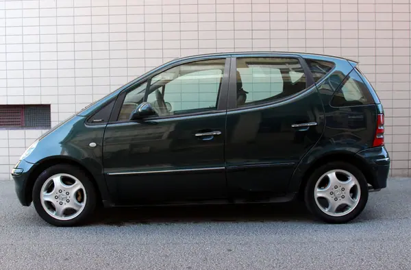 Mercedes-Benz A 140 2002 - 3898 EUR, 122000 km - AUTO.MOTO.pt - 122000km - foto 3 de 10