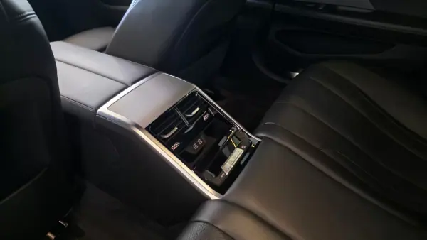 BMW 840 Gran Coupé 2019 - 58900 EUR, 188710 km - AUTO.MOTO.pt - 188710km - foto 53 de 60