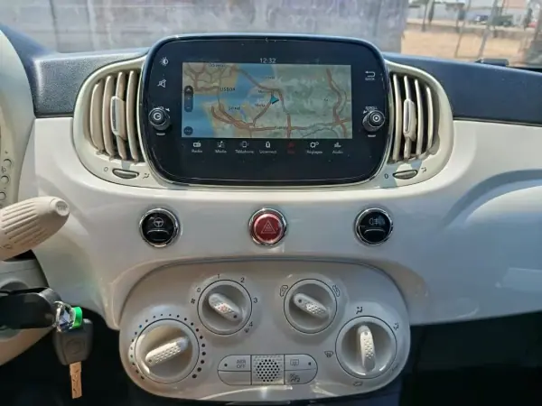 Fiat 500 2018 - 10900 EUR, 75300 km - AUTO.MOTO.pt - 75300km - foto 5 de 26