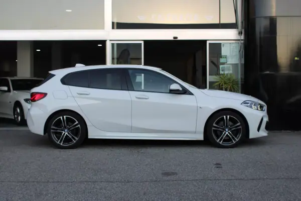 BMW 118 2020 - 21900 EUR, 127033 km - AUTO.MOTO.pt - 127033km - foto 11 de 18