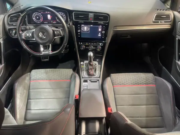 Volkswagen Golf 2019 - 30500 EUR, 106000 km - AUTO.MOTO.pt - 106000km - foto 30 de 47