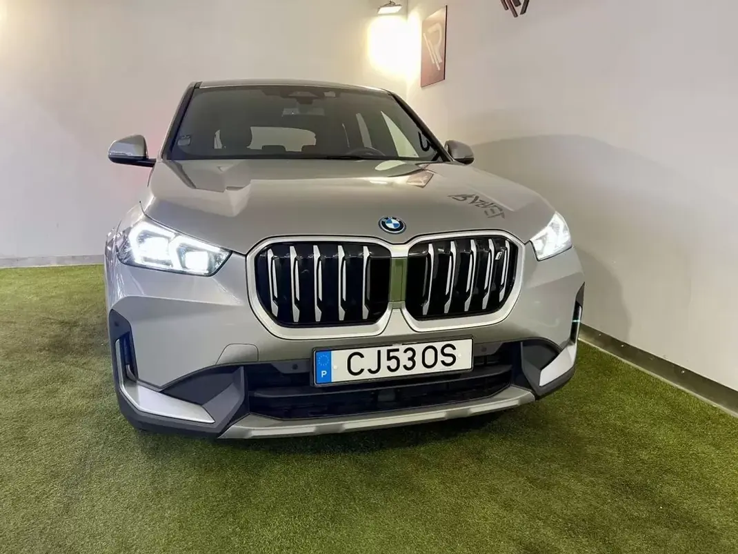 BMW iX1 2023 - 34500 EUR, 85000 km - 85000km - foto 4 de 35
