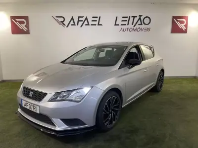 SEAT Leon 2013 - 8500 EUR, 258000 km - AUTO.MOTO.pt - 258000km - foto 4 de 27