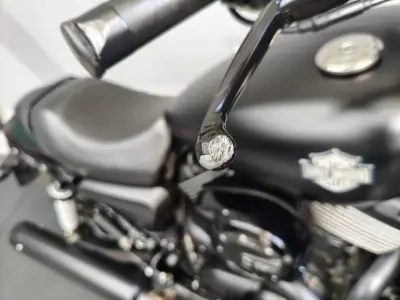 Harley-Davidson Dyna Glide Street Bob 2016 - 5950 EUR, 3000 km - AUTO.MOTO.pt - 3000km - foto 7 de 21