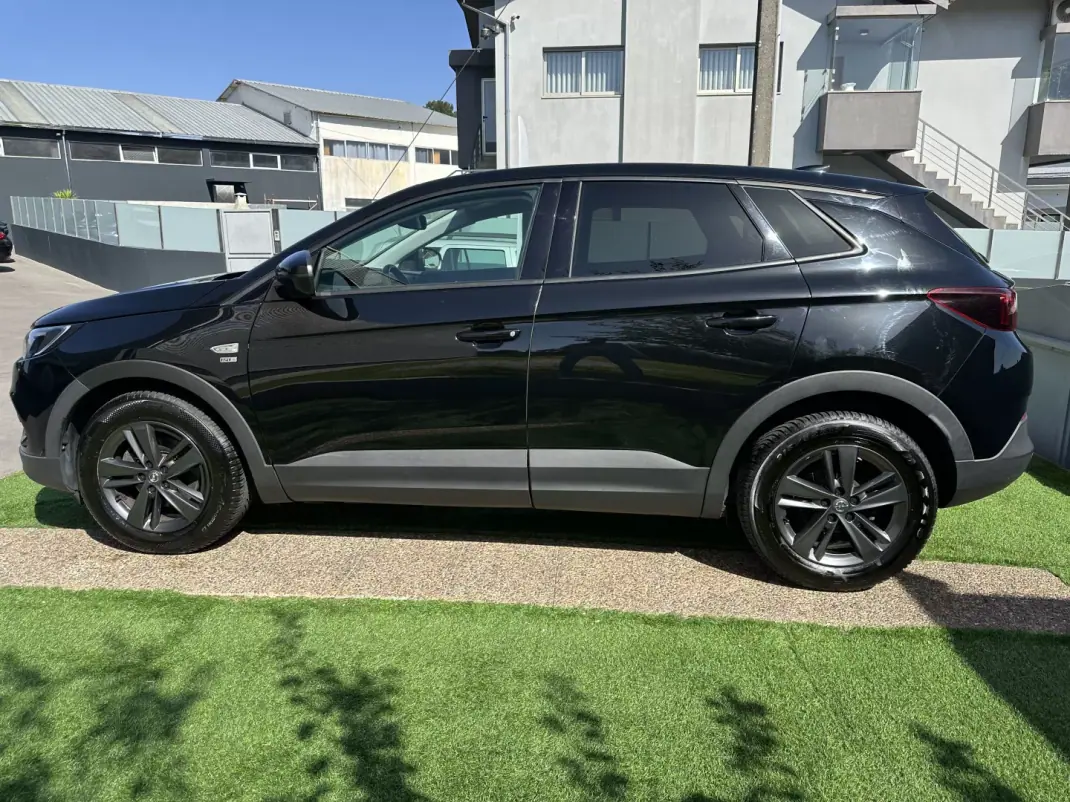 Opel Grandland X 2020 - 15900 EUR, 160000 km - 160000km - foto 20 de 55
