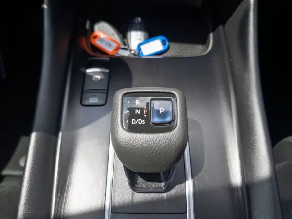 Nissan Qashqai 2022 - 22990 EUR, 114000 km - AUTO.MOTO.pt - 114000km - foto 24 de 50