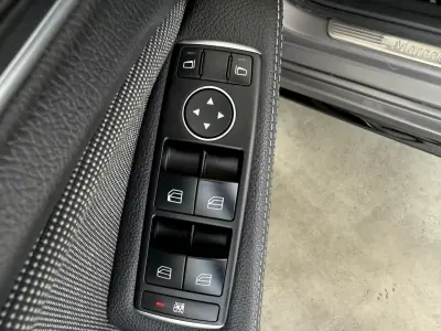 Mercedes-Benz A 180 2015 - 15999 EUR, 219500 km - AUTO.MOTO.pt - 219500km - foto 64 de 110