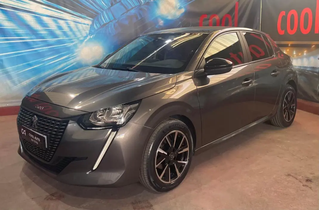 Peugeot 208 2023 - 14900 EUR, 44000 km - AUTO.MOTO.pt - 44000km - foto 9 de 47