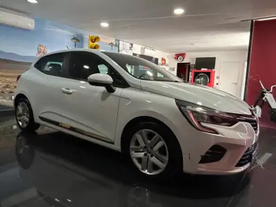 Renault Clio 2021 - 14500 EUR, 129819 km - 129819km - foto 5 de 14