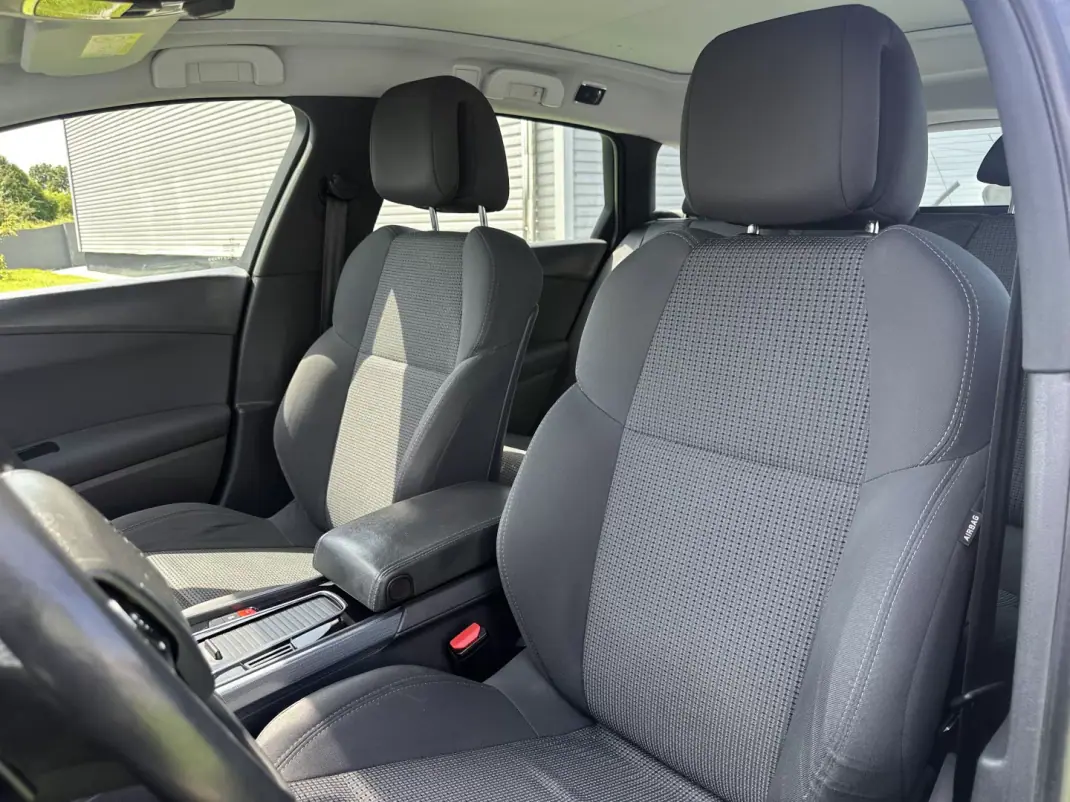 Peugeot 508 SW 2018 - 13900 EUR, 155000 km - AUTO.MOTO.pt - 155000km - foto 33 de 68