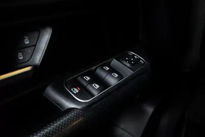 Mercedes-Benz GLB 180 2021 - 32790 EUR, 161385 km - AUTO.MOTO.pt - 161385km - foto 19 de 45