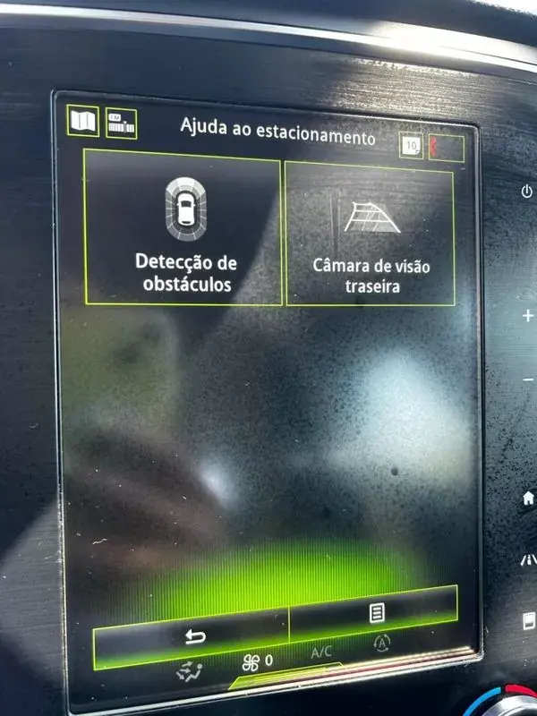 Renault Mégane 2019 - 14250 EUR, 135000 km - AUTO.MOTO.pt - 135000km - foto 34 de 39