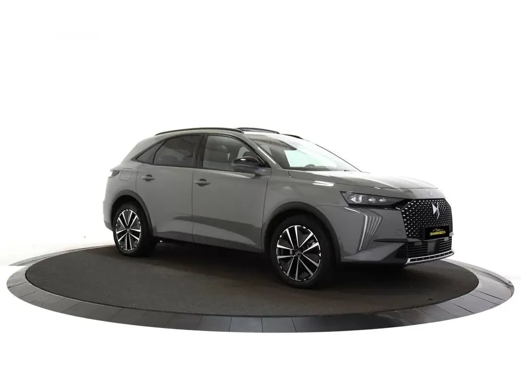 DS DS7 Crossback 2025 - 36900 EUR, 37610 km - 37610km - foto 3 de 17