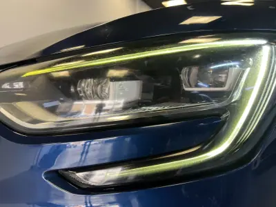 Renault Mégane Sport Tourer 2016 - 13990 EUR, 115000 km - AUTO.MOTO.pt - 115000km - foto 53 de 57