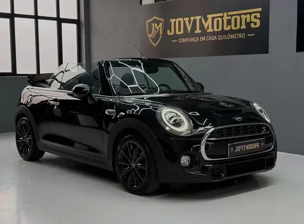 MINI 2018 - 23999 EUR, 154815 km - AUTO.MOTO.pt - 154815km - foto 15 de 35