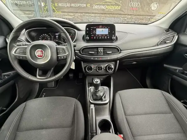 Fiat Tipo 2020 - 14900 EUR, 67493 km - AUTO.MOTO.pt - 67493km - foto 10 de 12
