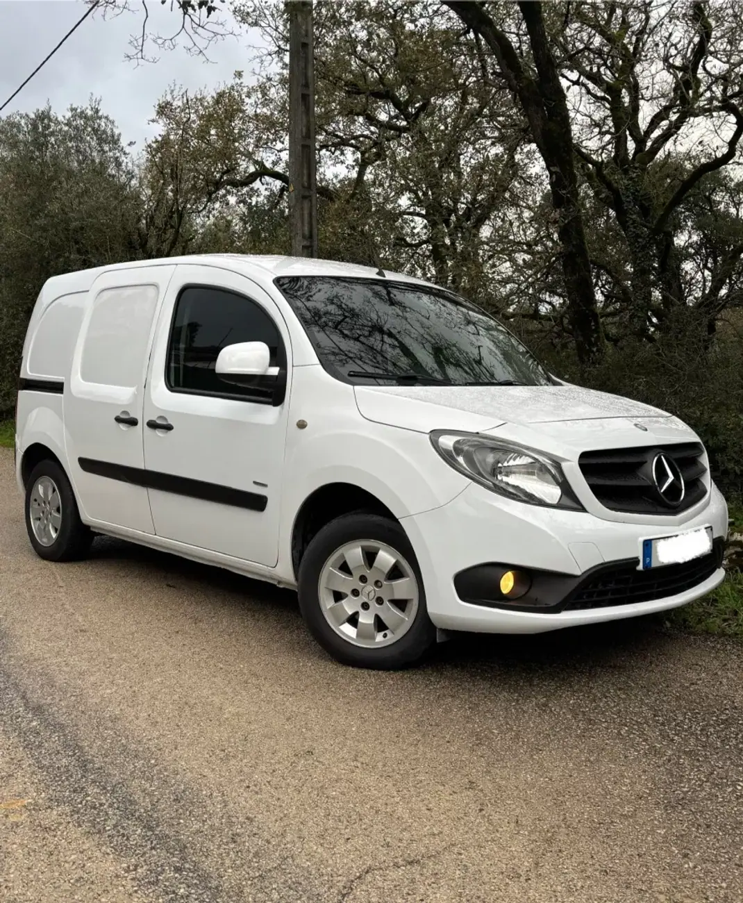 Mercedes-Benz Citan 2012 - 7990 EUR, 234000 km - AUTO.MOTO.pt - 234000km - foto 1 de 7