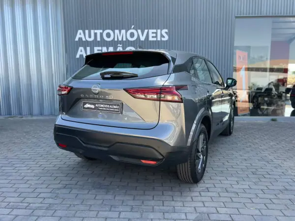 Nissan Qashqai 2023 - 20750 EUR, 61999 km - AUTO.MOTO.pt - 61999km - foto 4 de 15