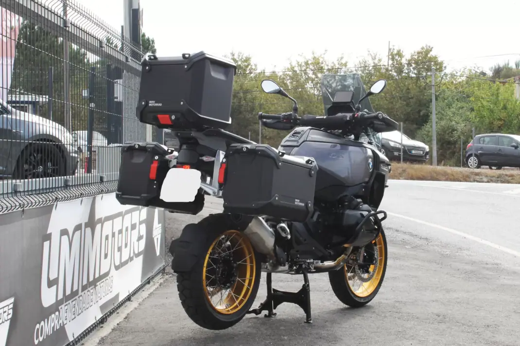 BMW R 1300 GS Adventure 2026 - 33000 EUR, 10 km - AUTO.MOTO.pt - 10km - foto 7 de 8