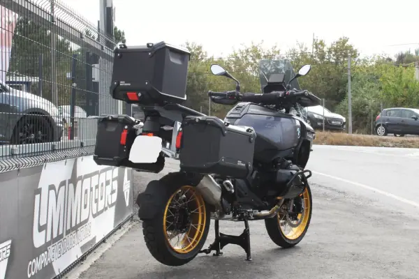 BMW R 1300 GS Adventure 2026 - 32990 EUR, 10 km - AUTO.MOTO.pt - 10km - foto 7 de 8