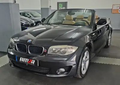BMW 118 2011 - 15000 EUR, 126000 km - AUTO.MOTO.pt - 126000km - foto 5 de 23